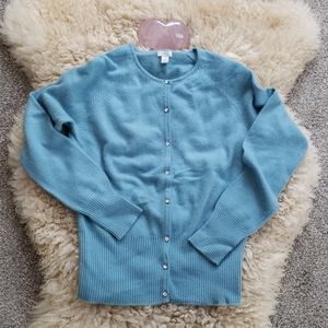 Beautiful Apt. 9 Cashsmere Cardigan